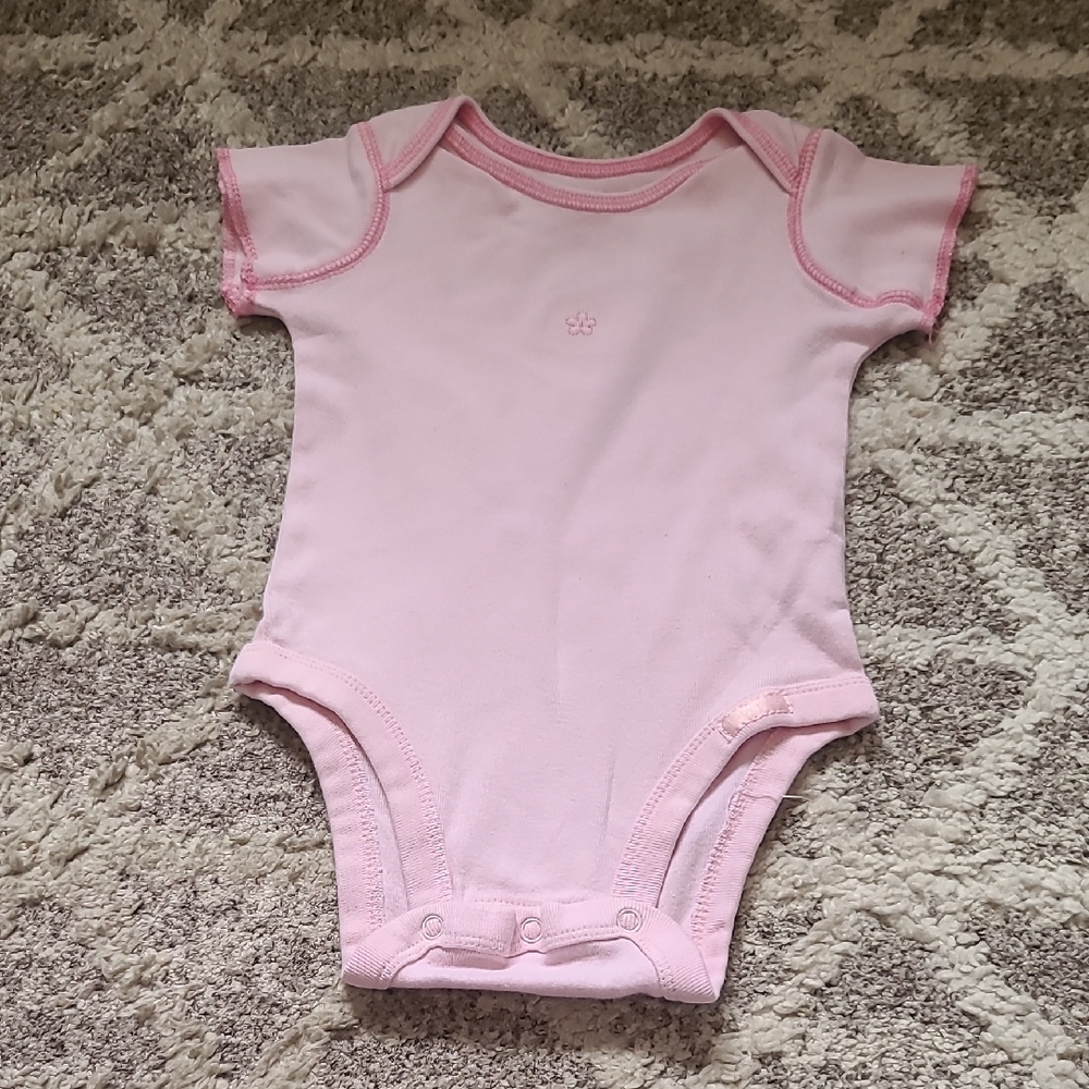 20 for $10 - The Children's Place Girls 3-6m Pink Short Sleeve Onesie